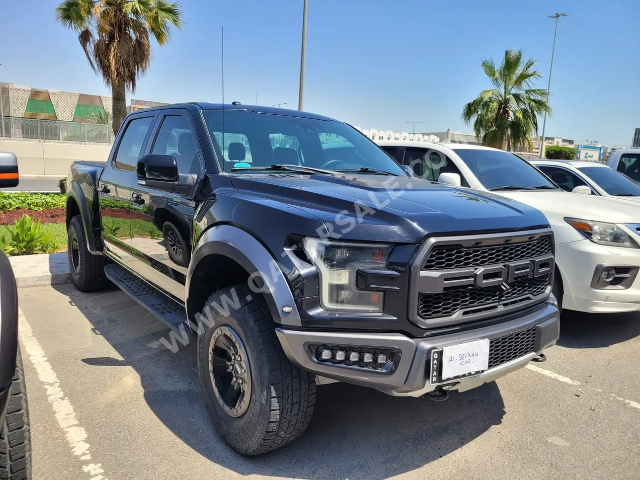 Ford  Raptor  2017  Automatic  127,000 Km  6 Cylinder  Four Wheel Drive (4WD)  Pick Up  Black