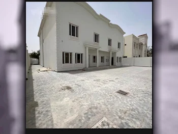 Family Residential  Not Furnished  Doha  Al Dafna  6 Bedrooms