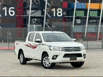 Toyota  Hilux  2020  Automatic  50,000 Km  4 Cylinder  Four Wheel Drive (4WD)  Pick Up  White