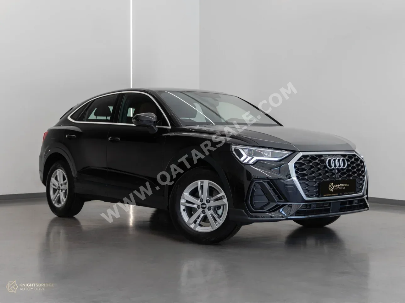 Audi  Q3  2023  Automatic  0 Km  4 Cylinder  Front Wheel Drive (FWD)  SUV  Black  With Warranty