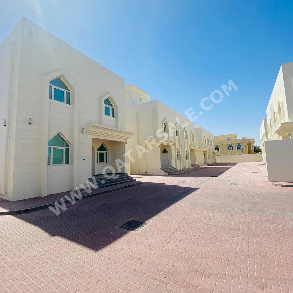 Family Residential  Not Furnished  Al Rayyan  Muaither  4 Bedrooms