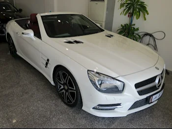 Mercedes-Benz  SL  500  2015  Automatic  82,000 Km  8 Cylinder  Rear Wheel Drive (RWD)  Coupe / Sport  White