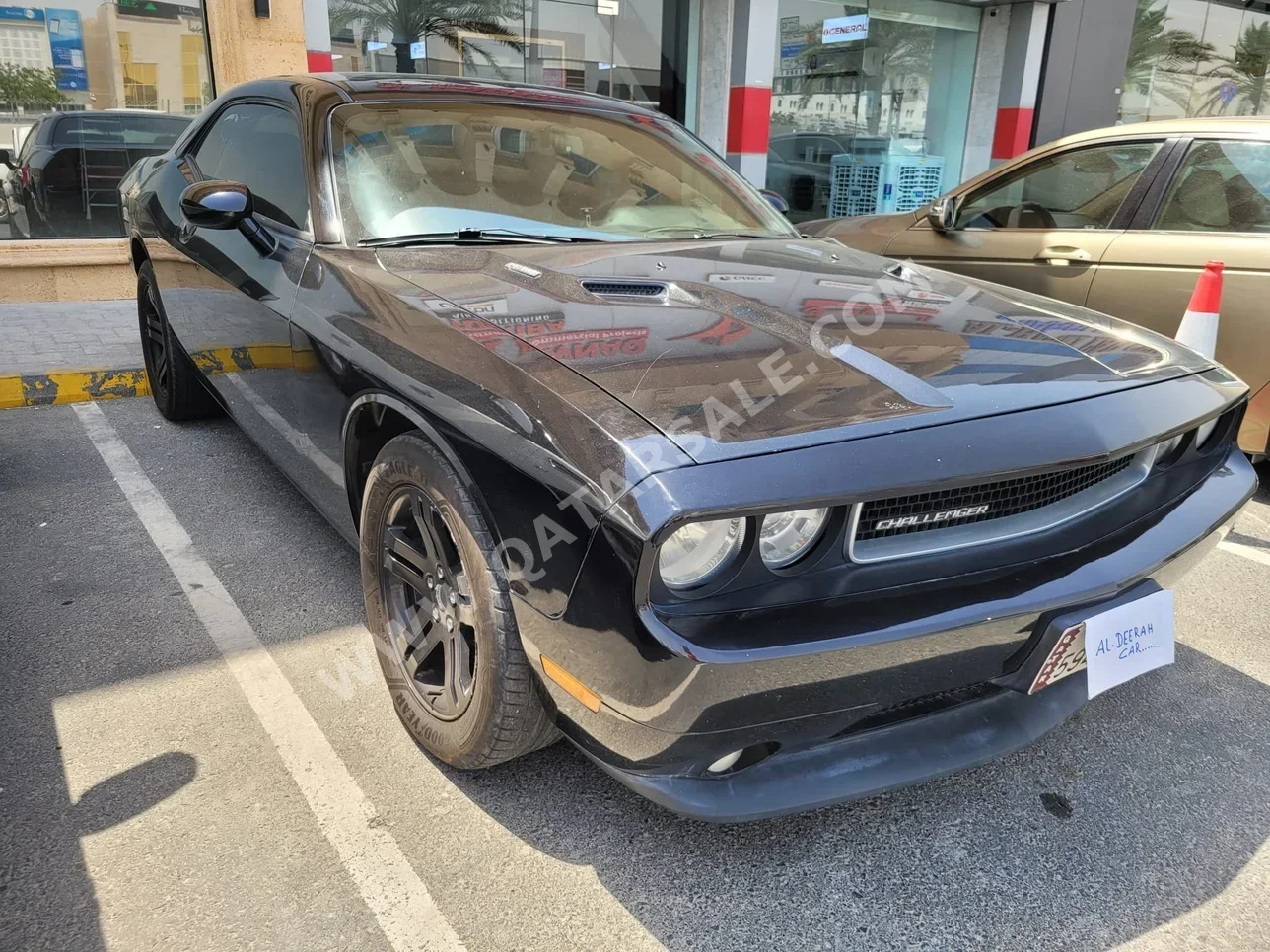 Dodge  Challenger  2013  Automatic  190,000 Km  6 Cylinder  Rear Wheel Drive (RWD)  Coupe / Sport  Black