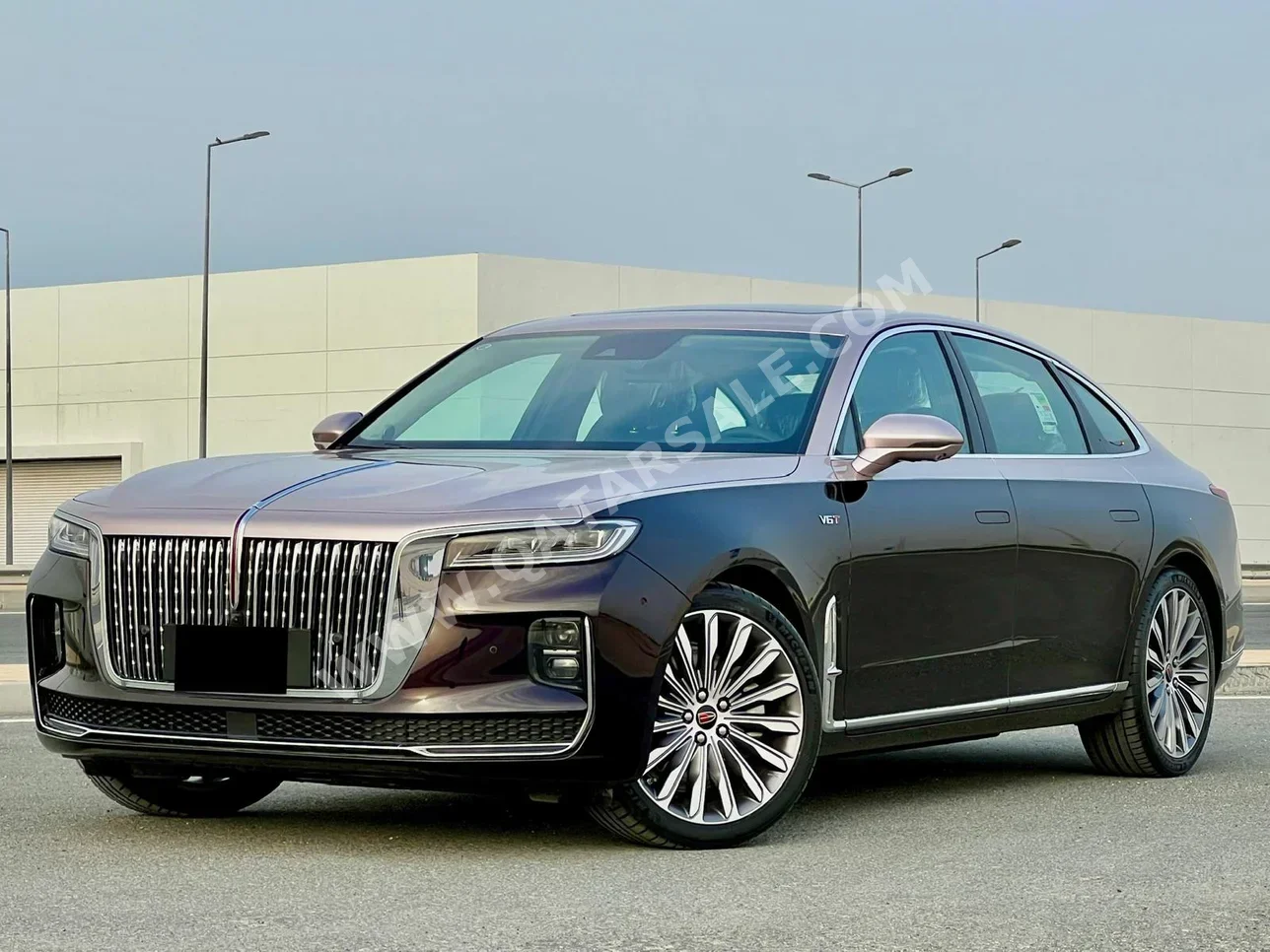 Hongqi  H9  2022  Automatic  0 Km  6 Cylinder  Front Wheel Drive (FWD)  Sedan  Gray  With Warranty
