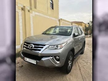 Toyota  Fortuner  2018  Automatic  153,000 Km  4 Cylinder  Four Wheel Drive (4WD)  SUV  Silver