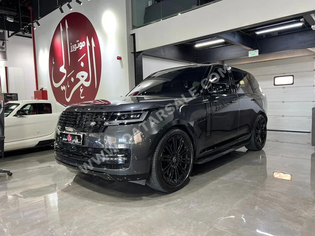 Land Rover  Range Rover  Vogue HSE  2023  Automatic  13,000 Km  8 Cylinder  Four Wheel Drive (4WD)  SUV  Carpathian grey  With Warranty