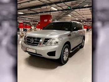 Nissan  Patrol  XE  2016  Automatic  120,000 Km  8 Cylinder  Four Wheel Drive (4WD)  SUV  Silver
