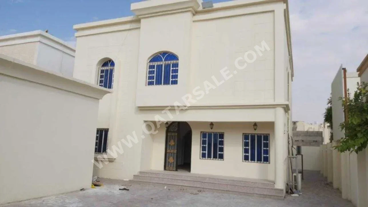 Family Residential  Not Furnished  Umm Salal  Umm Al Amad  5 Bedrooms