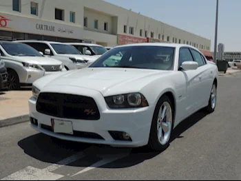Dodge  Charger  RT  2014  Automatic  95,000 Km  8 Cylinder  Rear Wheel Drive (RWD)  Sedan  White