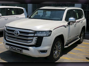 Toyota  Land Cruiser  GXR Twin Turbo  2023  Automatic  41,000 Km  6 Cylinder  Four Wheel Drive (4WD)  SUV  White  With Warranty
