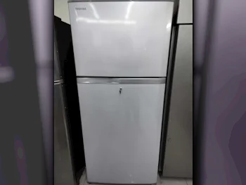 Toshiba  Top Freezer Refrigerator  Gray