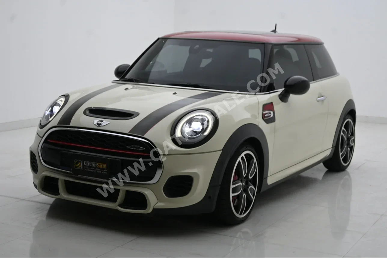 Mini  Cooper  JCW  2016  Automatic  70,000 Km  4 Cylinder  Front Wheel Drive (FWD)  Hatchback  White