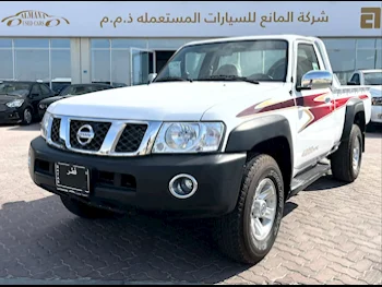 Nissan  Patrol  Pickup  2021  Manual  500 Km  6 Cylinder  Four Wheel Drive (4WD)  Pick Up  White  With Warranty