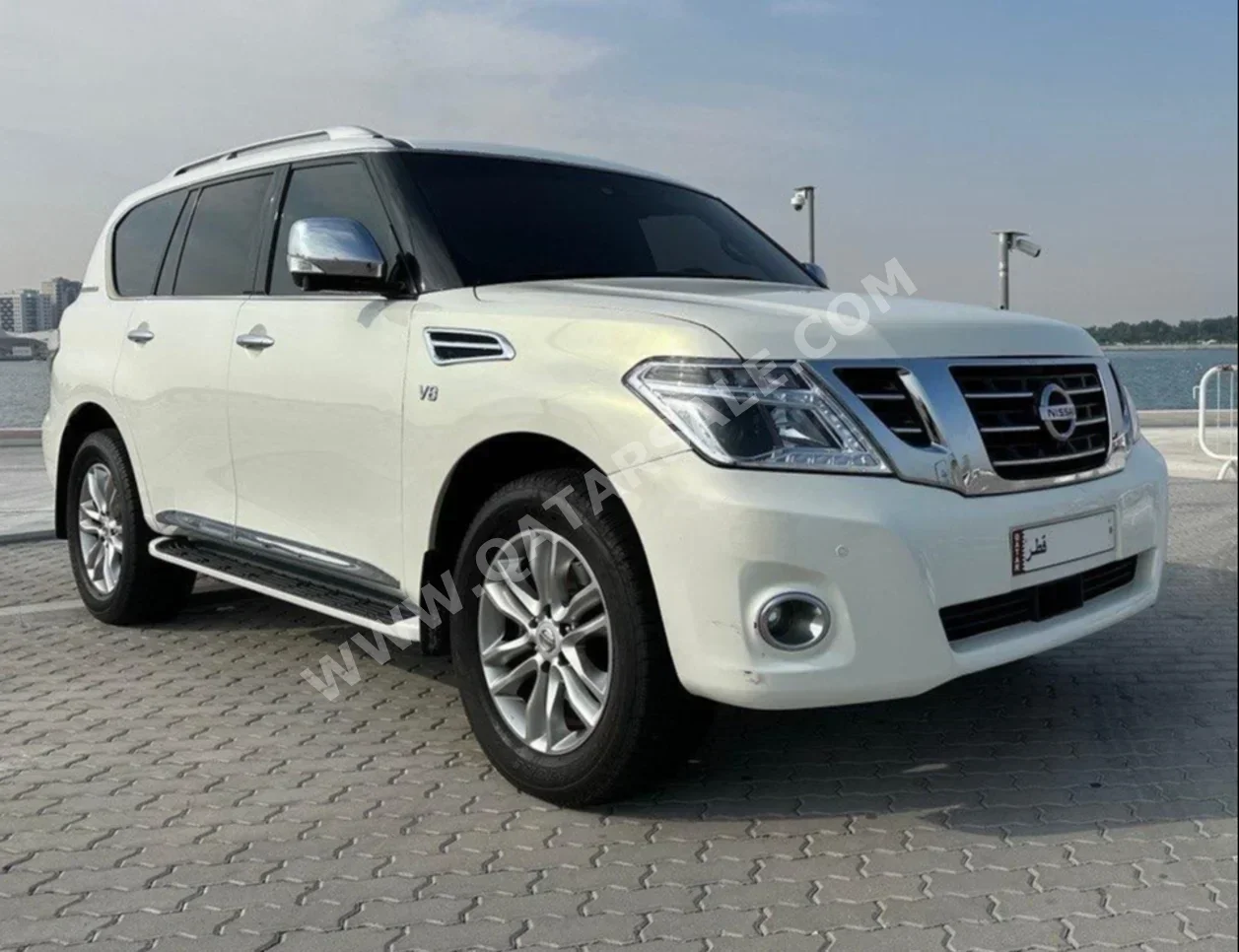 Nissan  Patrol  LE  2012  Automatic  236,000 Km  8 Cylinder  Four Wheel Drive (4WD)  SUV  White