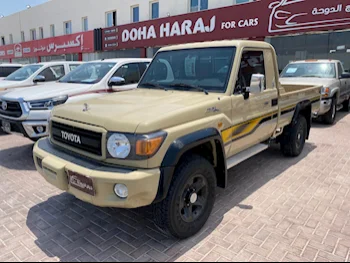 Toyota  Land Cruiser  LX  2022  Manual  80,000 Km  6 Cylinder  Four Wheel Drive (4WD)  Pick Up  Beige  With Warranty
