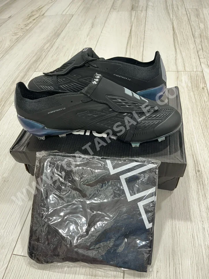 Sports Shoes Adidas /  Football  Men  43