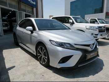Toyota  Camry  GLX  2019  Automatic  166,000 Km  4 Cylinder  Front Wheel Drive (FWD)  Sedan  Silver