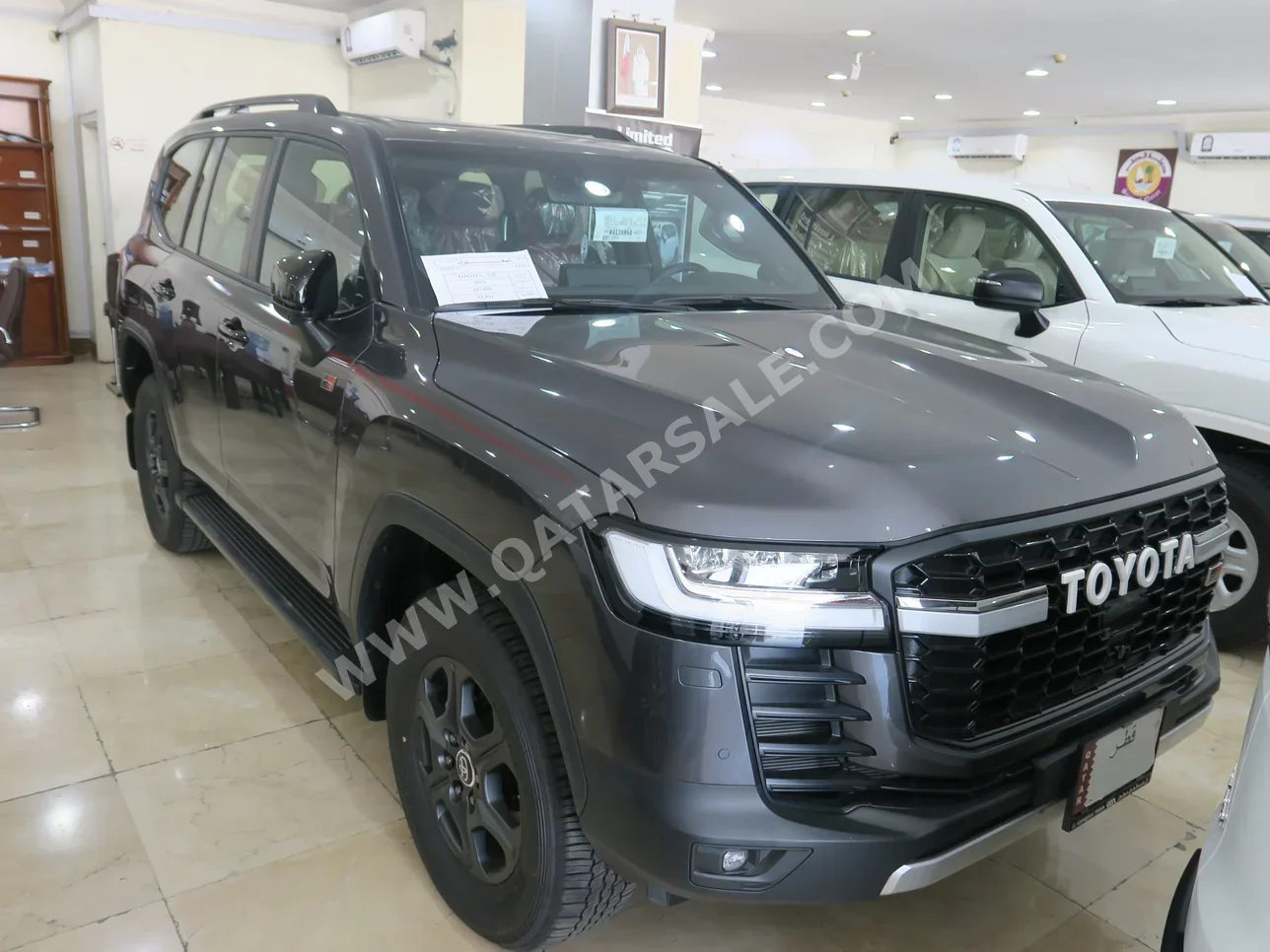  Toyota  Land Cruiser  GR Sport Twin Turbo  2024  Automatic  0 Km  6 Cylinder  Four Wheel Drive (4WD)  SUV  Gray  With Warranty