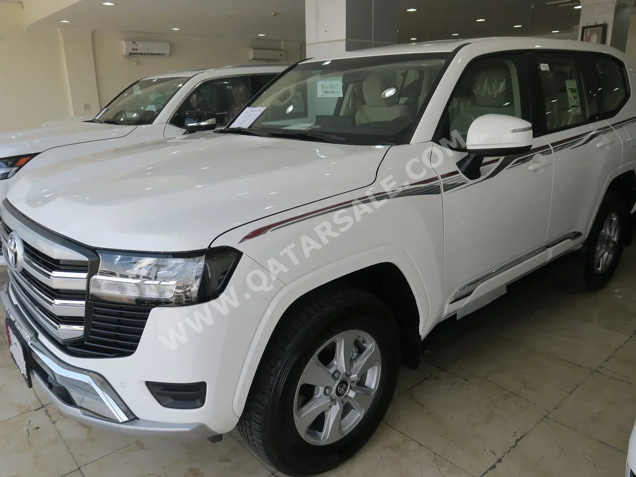  Toyota  Land Cruiser  GXR  2024  Automatic  0 Km  6 Cylinder  Four Wheel Drive (4WD)  SUV  White  With Warranty