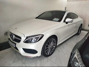 Mercedes-Benz  C-Class  300  2016  Automatic  101,000 Km  4 Cylinder  Rear Wheel Drive (RWD)  Coupe / Sport  White