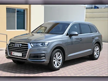  Audi  Q7  2017  Automatic  145,000 Km  6 Cylinder  Four Wheel Drive (4WD)  SUV  Gray  With Warranty