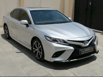 Toyota  Camry  SE  2019  Automatic  164,000 Km  4 Cylinder  Front Wheel Drive (FWD)  Sedan  Silver