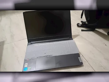 Laptops Lenovo  - Ideapad  2022  - Black  - Windows 11  - Intel  - Core i5  -Memory (Ram): 8 GB