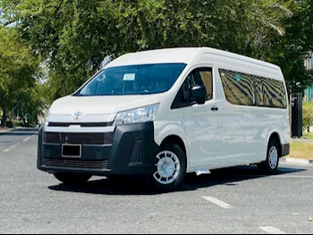 Toyota  Hiace  2024  Automatic  0 Km  4 Cylinder  Rear Wheel Drive (RWD)  Van / Bus  White  With Warranty
