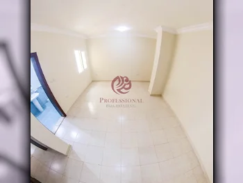 3 Bedrooms  Apartment  For Rent  in Doha -  Al Muntazah  Not Furnished
