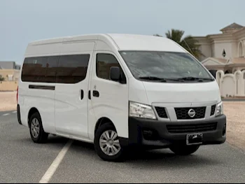 Nissan  Urvan  2017  Manual  295,000 Km  4 Cylinder  Front Wheel Drive (FWD)  Van / Bus  White
