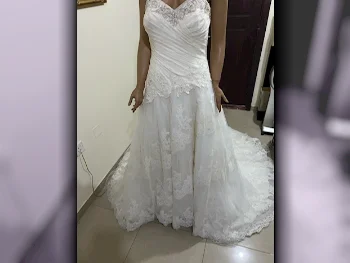 Wedding Dress  White Size: Medium