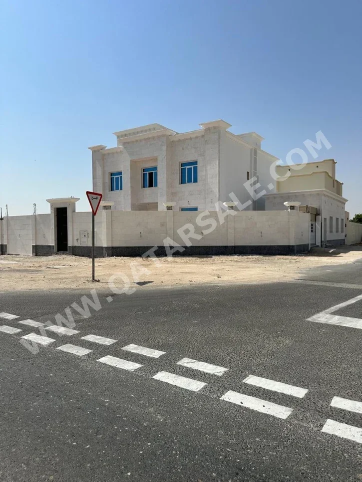 Family Residential  Not Furnished  Al Daayen  Al Sakhama  8 Bedrooms