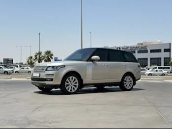 Land Rover  Range Rover  Vogue  2014  Automatic  102,000 Km  8 Cylinder  Four Wheel Drive (4WD)  SUV  Beige