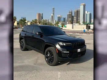 Jeep  Grand Cherokee  Limited  2023  Automatic  10,500 Km  6 Cylinder  Four Wheel Drive (4WD)  SUV  Black  With Warranty