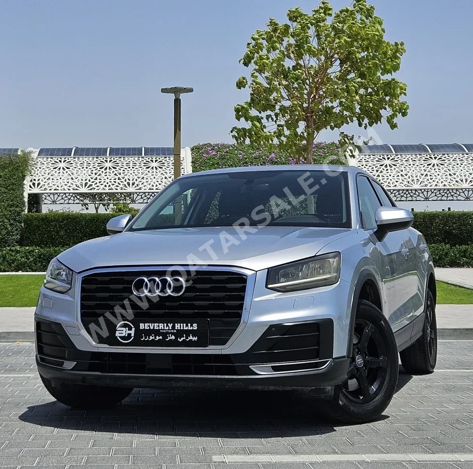 Audi  Q2  25 TFSI  2017  Automatic  76,000 Km  3 Cylinder  Front Wheel Drive (FWD)  Hatchback  Silver