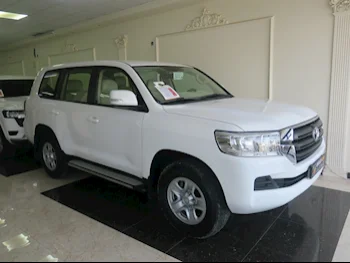 Toyota  Land Cruiser  GX  2021  Automatic  15,000 Km  6 Cylinder  Four Wheel Drive (4WD)  SUV  White  With Warranty
