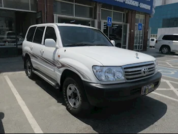  Toyota  Land Cruiser  GX  2006  Automatic  59,000 Km  6 Cylinder  Four Wheel Drive (4WD)  SUV  White  With Warranty