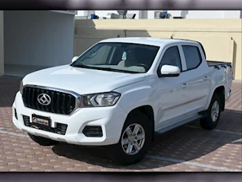 Maxus  T60  2022  Manual  98,000 Km  4 Cylinder  Four Wheel Drive (4WD)  Pick Up  White  With Warranty