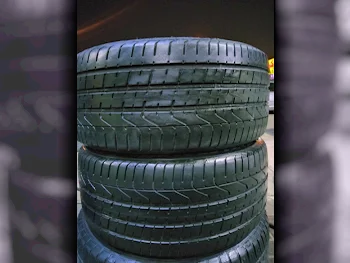 Tire & Wheels Pirelli Made in France /  4 Seasons  250 mm  21"