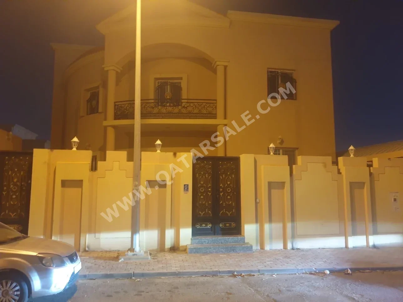 Family Residential  - Not Furnished  - Al Rayyan  - New Al Rayyan  - 8 Bedrooms