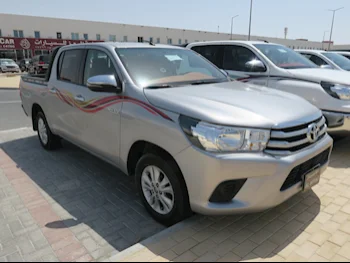 Toyota  Hilux  2021  Automatic  85,000 Km  4 Cylinder  Rear Wheel Drive (RWD)  Pick Up  Silver