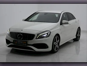 Mercedes-Benz  A-Class  250  2018  Automatic  82,000 Km  4 Cylinder  Front Wheel Drive (FWD)  Hatchback  White