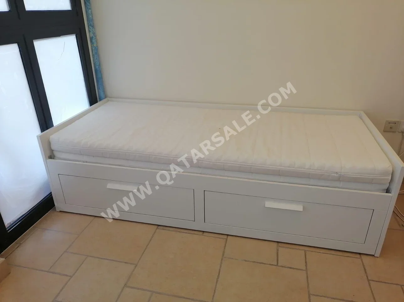 الأسّرة ايكيا  سرير قابل للتمديد  أبيض  متضمنة المرتبة