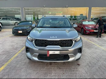Kia  Sonet  2023  Automatic  0 Km  4 Cylinder  Front Wheel Drive (FWD)  SUV  Silver  With Warranty