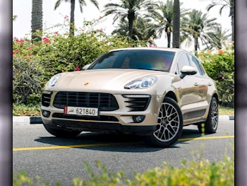 Porsche  Macan  S  2015  Automatic  70,000 Km  6 Cylinder  Four Wheel Drive (4WD)  SUV  Gold