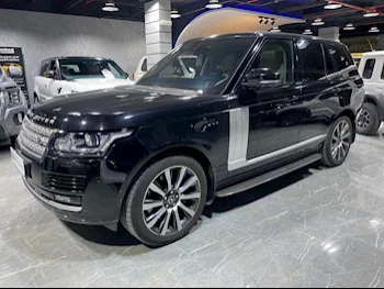 Land Rover  Range Rover  Vogue  2014  Automatic  85,000 Km  8 Cylinder  Four Wheel Drive (4WD)  SUV  Black