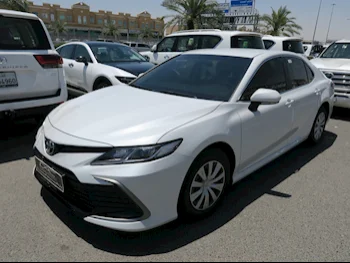 Toyota  Camry  LE  2024  Automatic  1,000 Km  4 Cylinder  Front Wheel Drive (FWD)  Sedan  White  With Warranty