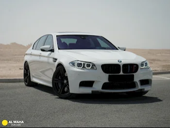 BMW  M-Series  5  2016  Automatic  124,000 Km  8 Cylinder  Rear Wheel Drive (RWD)  Sedan  White