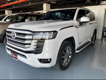  Toyota  Land Cruiser  GXR Twin Turbo  2023  Automatic  3,600 Km  6 Cylinder  Four Wheel Drive (4WD)  SUV  White  With Warranty