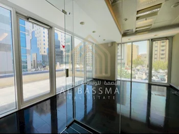 مكاتب تجارية - نصف مفروشة  - الدوحة  - راس أبو عبود